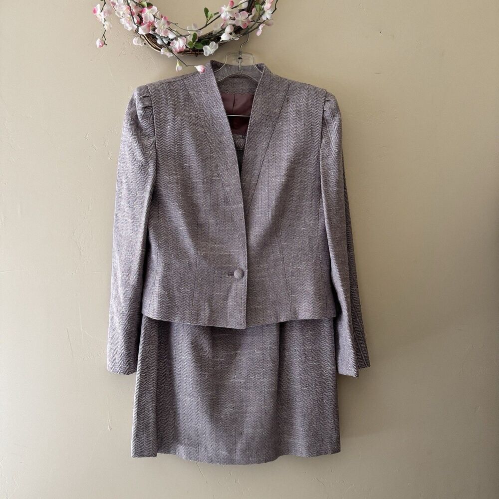 LAURICE 2 Piece Button Up V-neck Skirt Suit Women's Sz 9